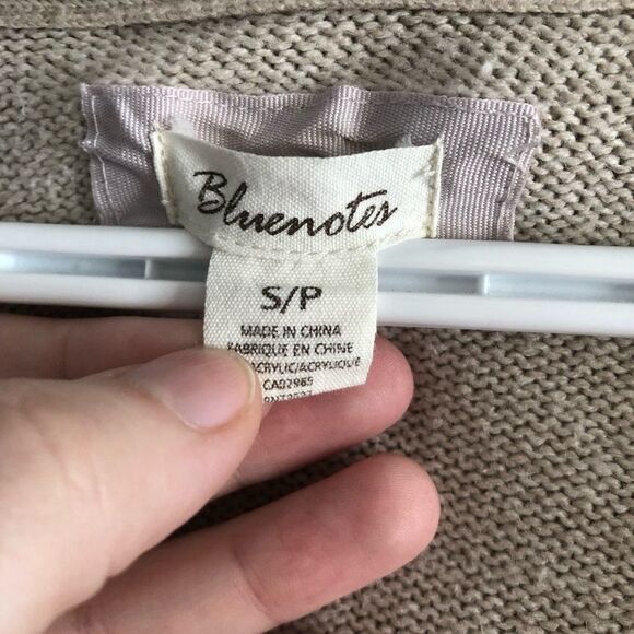 Bluenotes Size Small Hooded Sweater - Picture 5 of 5